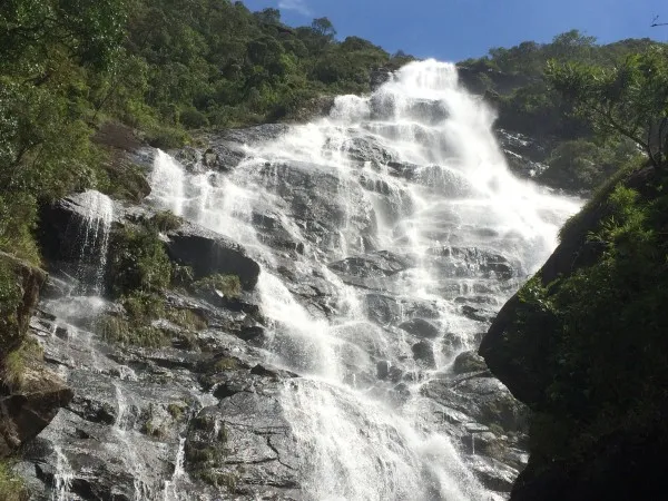 cachoeira do fundo a gigante do matutu
